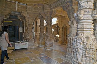 07 Jain-Temple,_Jaisalmer_Fort_DSC3123_b_H600